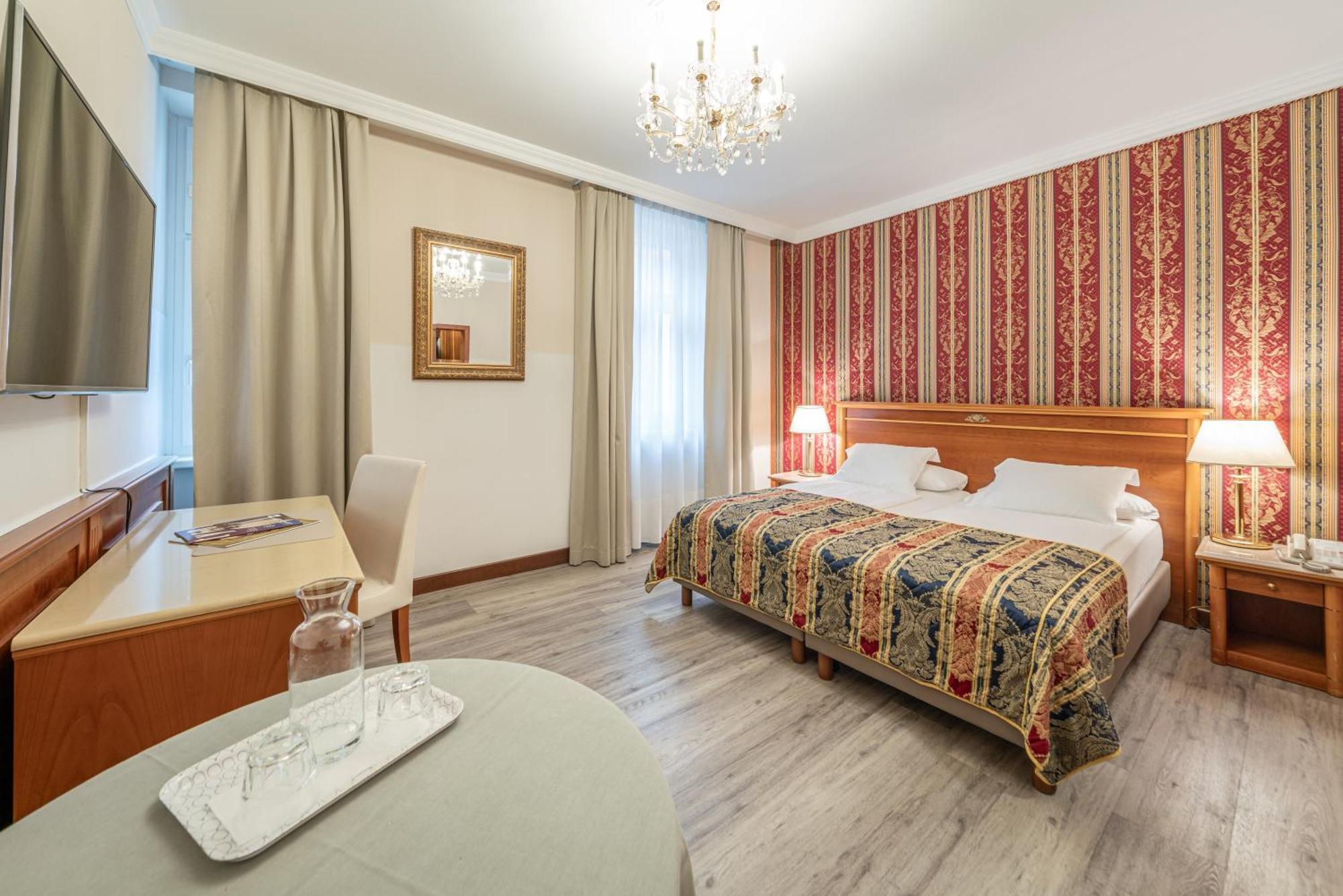 Hotel Neue Post I Self Check-In Innsbruck Esterno foto