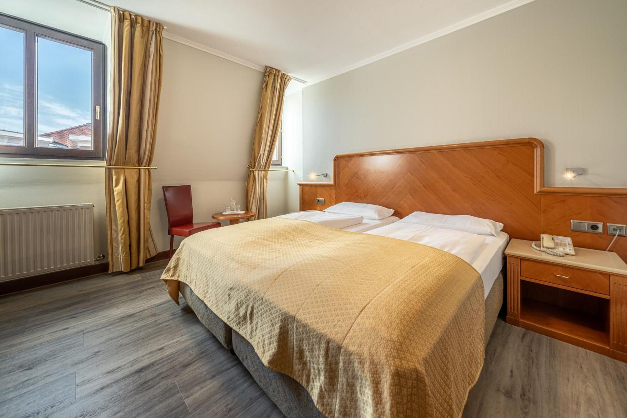 Hotel Neue Post I Self Check-In Innsbruck Esterno foto