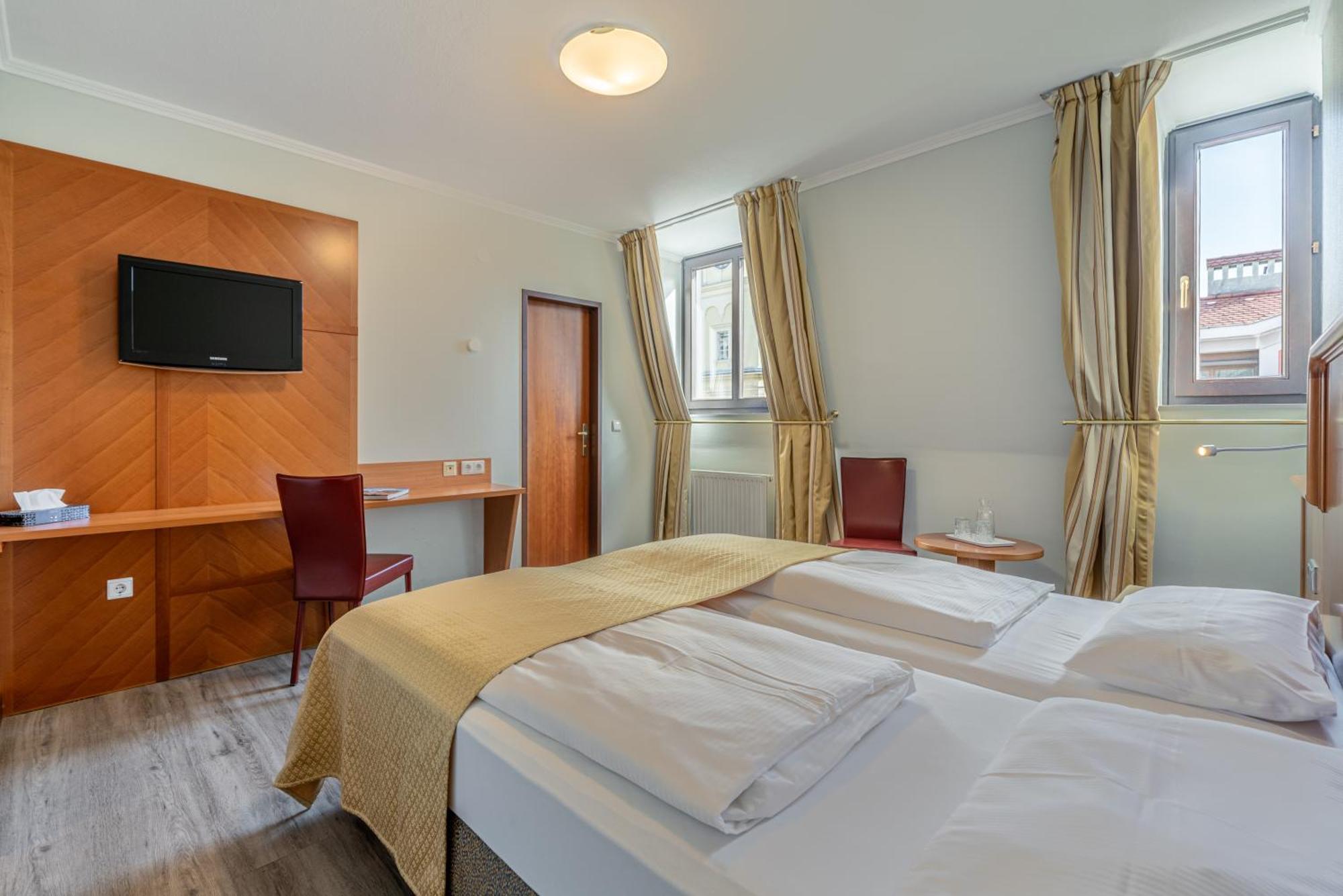 Hotel Neue Post I Self Check-In Innsbruck Esterno foto