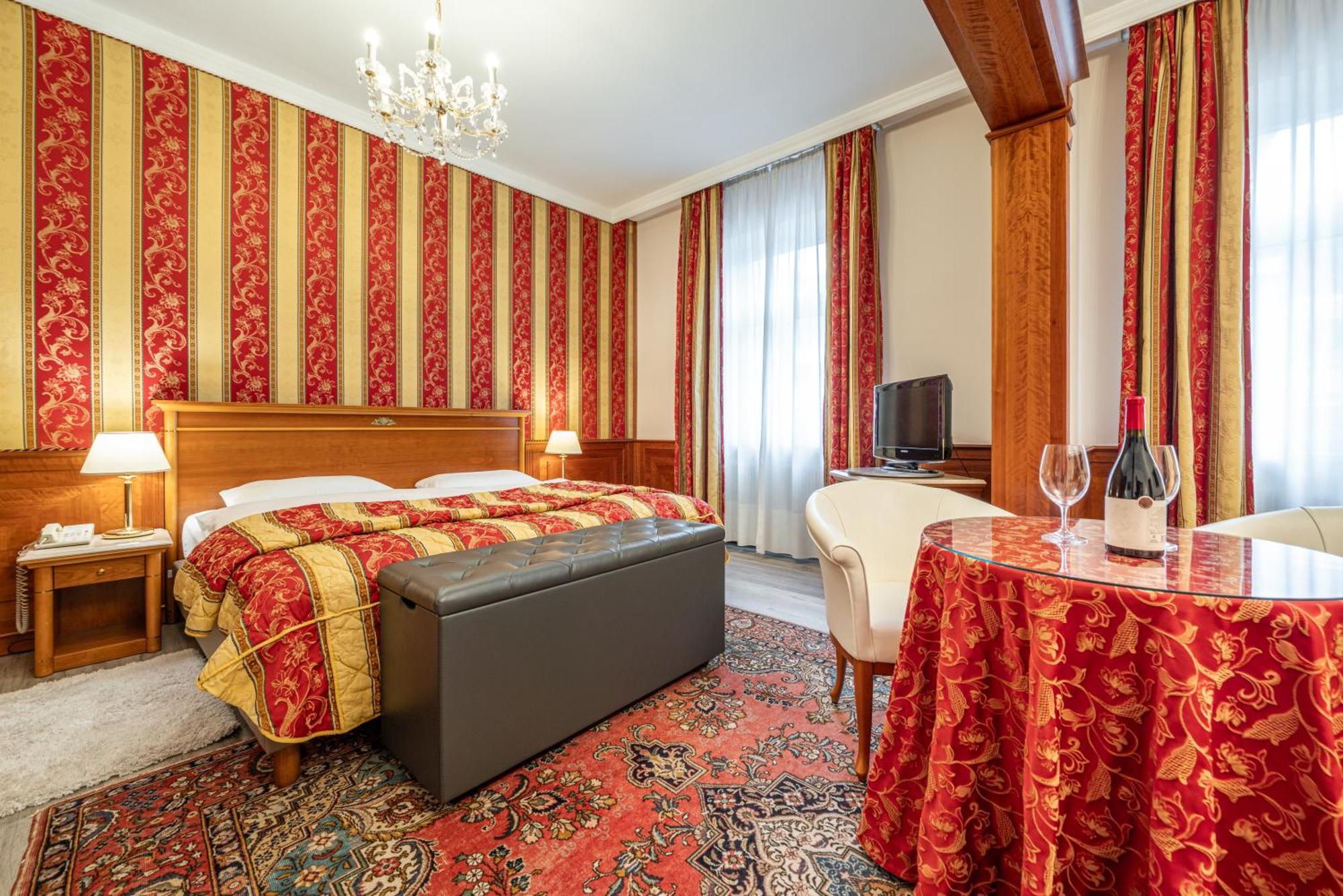 Hotel Neue Post I Self Check-In Innsbruck Esterno foto
