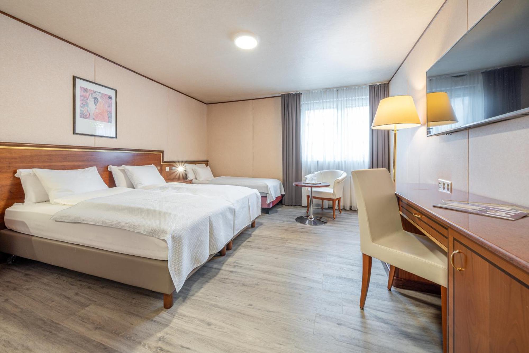 Hotel Neue Post I Self Check-In Innsbruck Esterno foto