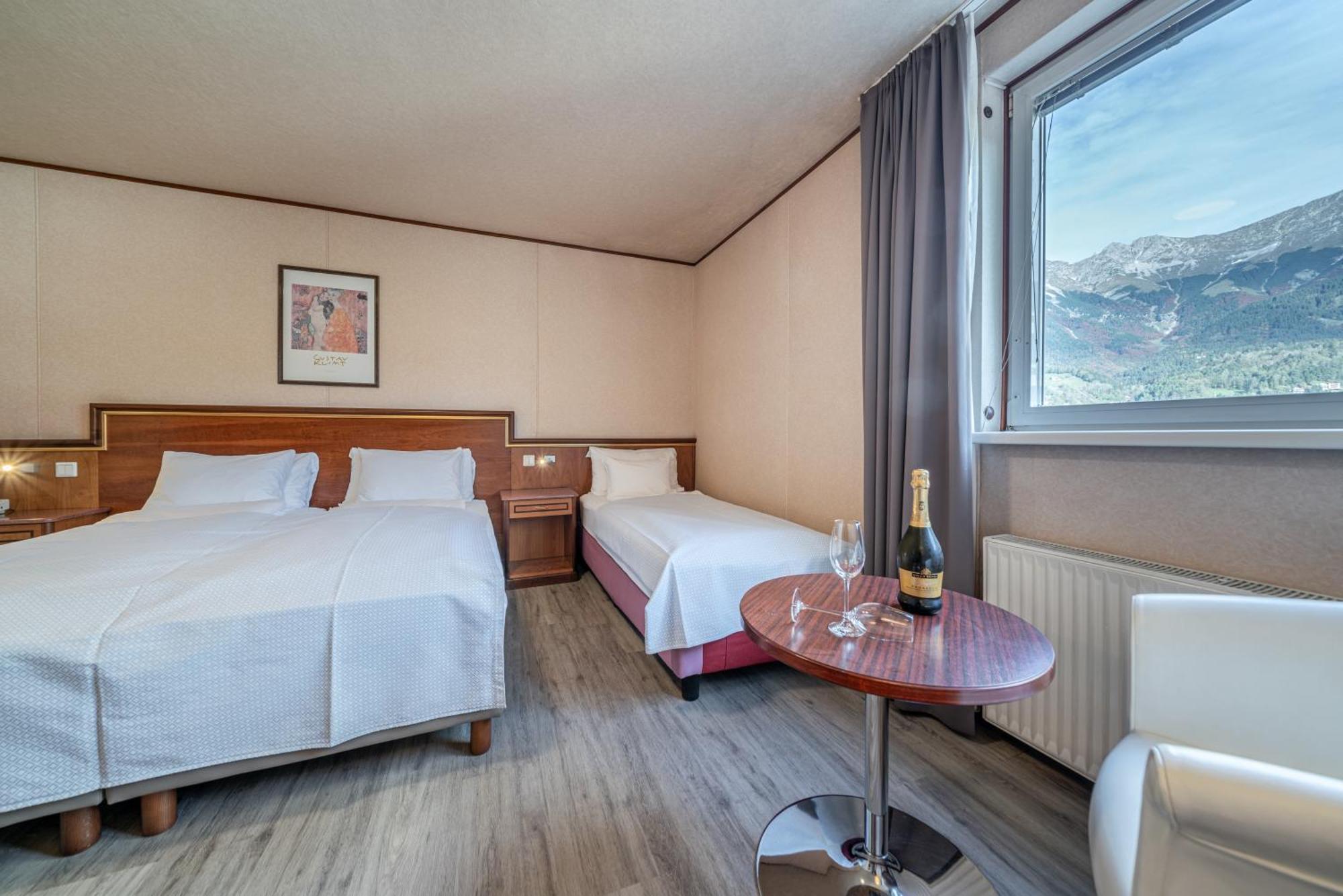 Hotel Neue Post I Self Check-In Innsbruck Esterno foto